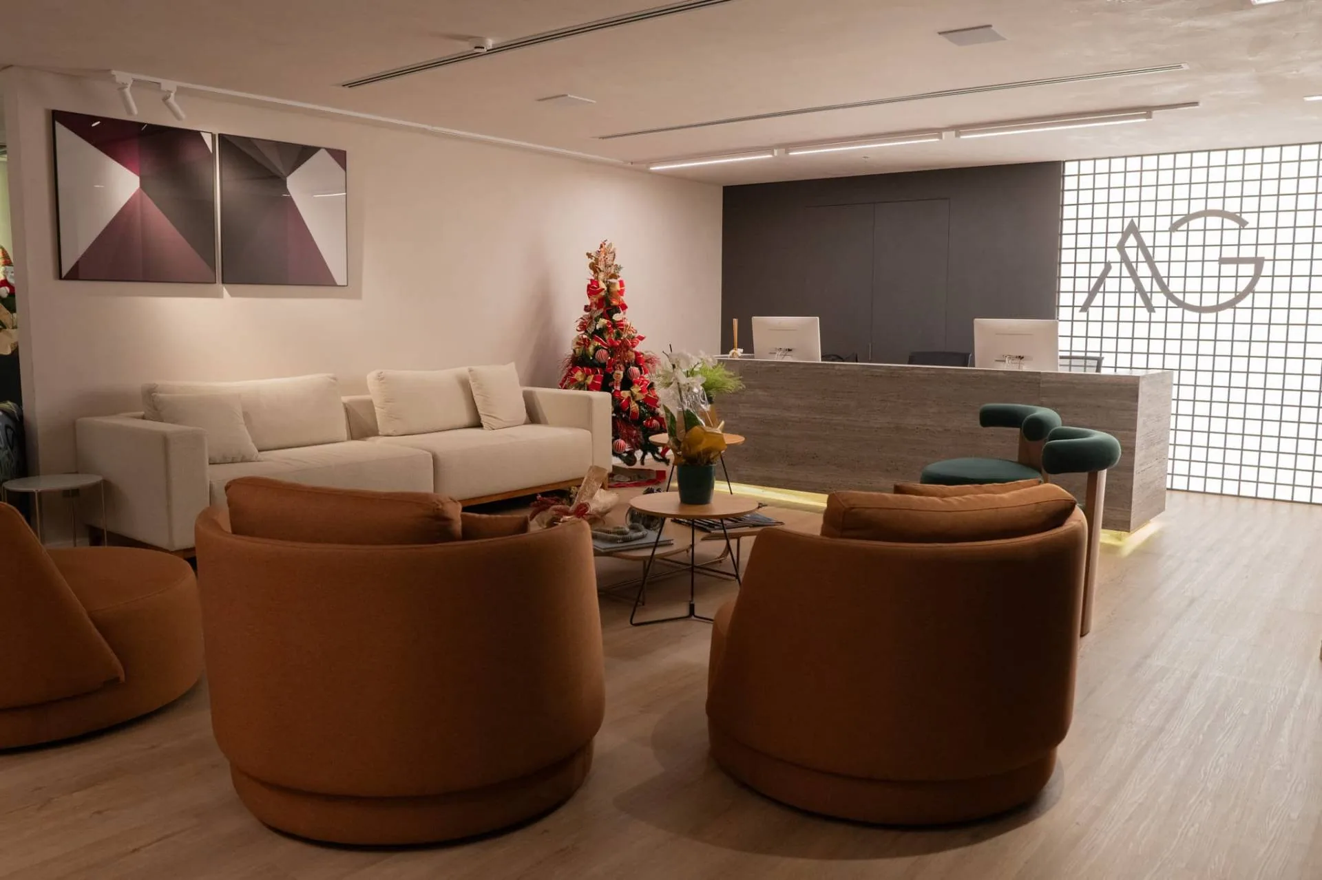 Recepção e sala de espera do Instituto AG